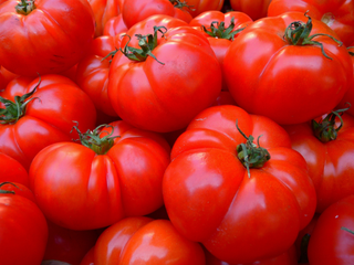 Beefsteak Heirloom Tomato Seeds, 300+ Seeds Per Packet, Non GMO Seeds,  Botanical Name: Solanum lycopersicum